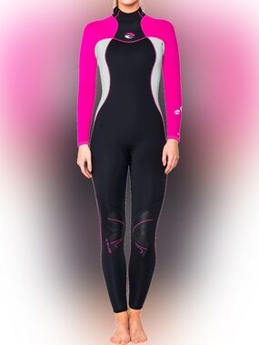 Bare Nixie 7 mm wetsuit